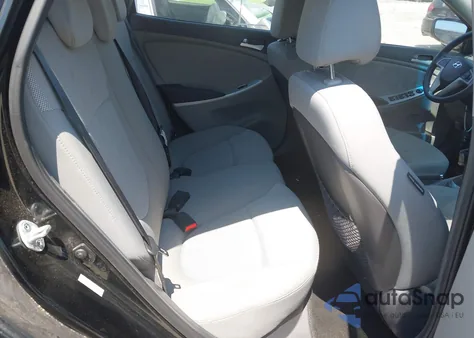 2013 Hyundai Accent Gs z USA, uszkodzony, nr VIN KMHCT5AE2DU084358